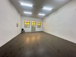 Serangoon Road (D8), Shop House #596401371